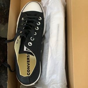 Platform converse, never worn